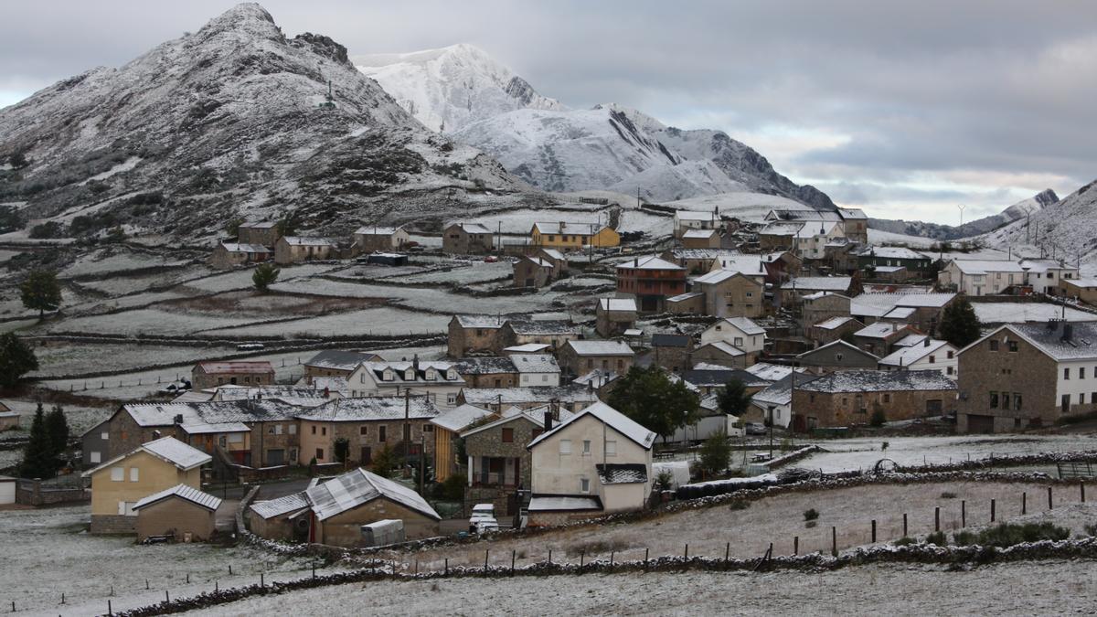 Panorámica nevada de Santa María del Puerto.