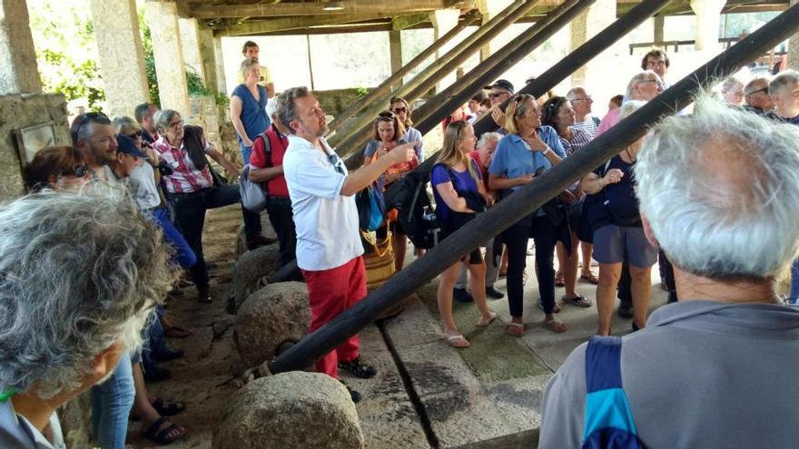 La charla ofrecida en el Museo de la Pesca y la Salazón de Punta Moreiras.