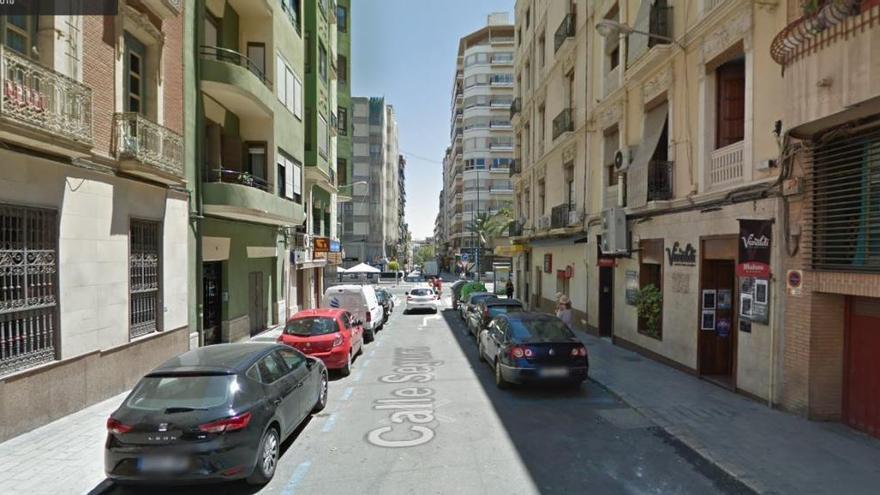 La calle Segura de Alicante, el lugar en el que se produjo la agresión.