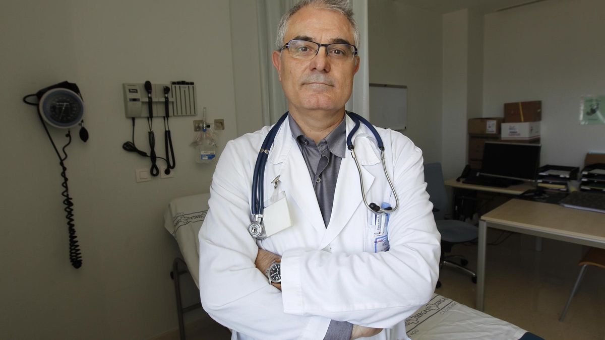 El doctor Julio Montes Santiago.