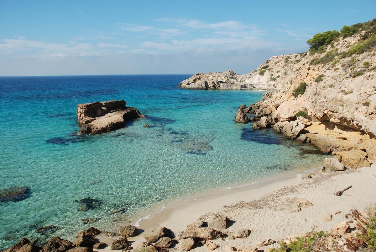 Cala Tarida.