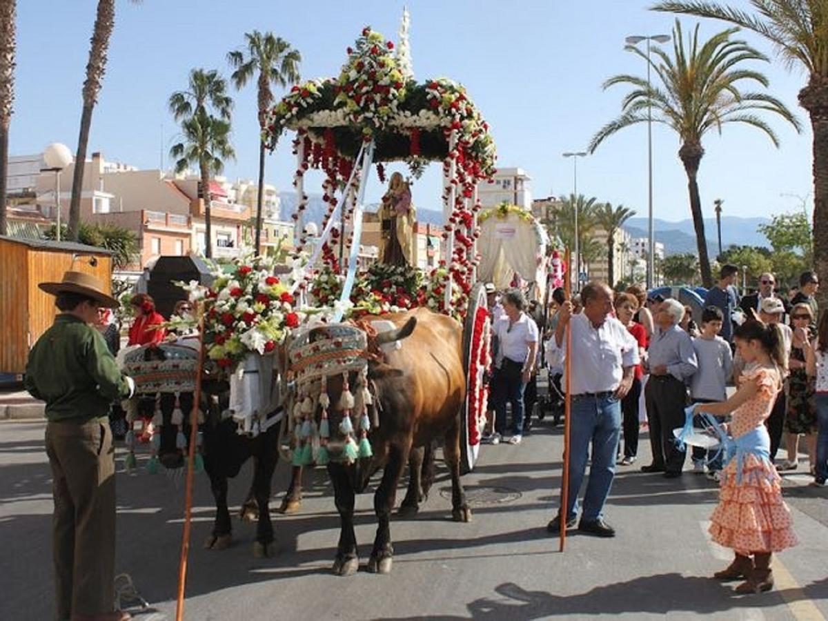 La romería de la Virgen del Carmen de Torre del Mar se aplaza por el fallecimiento del Papa Francisco.