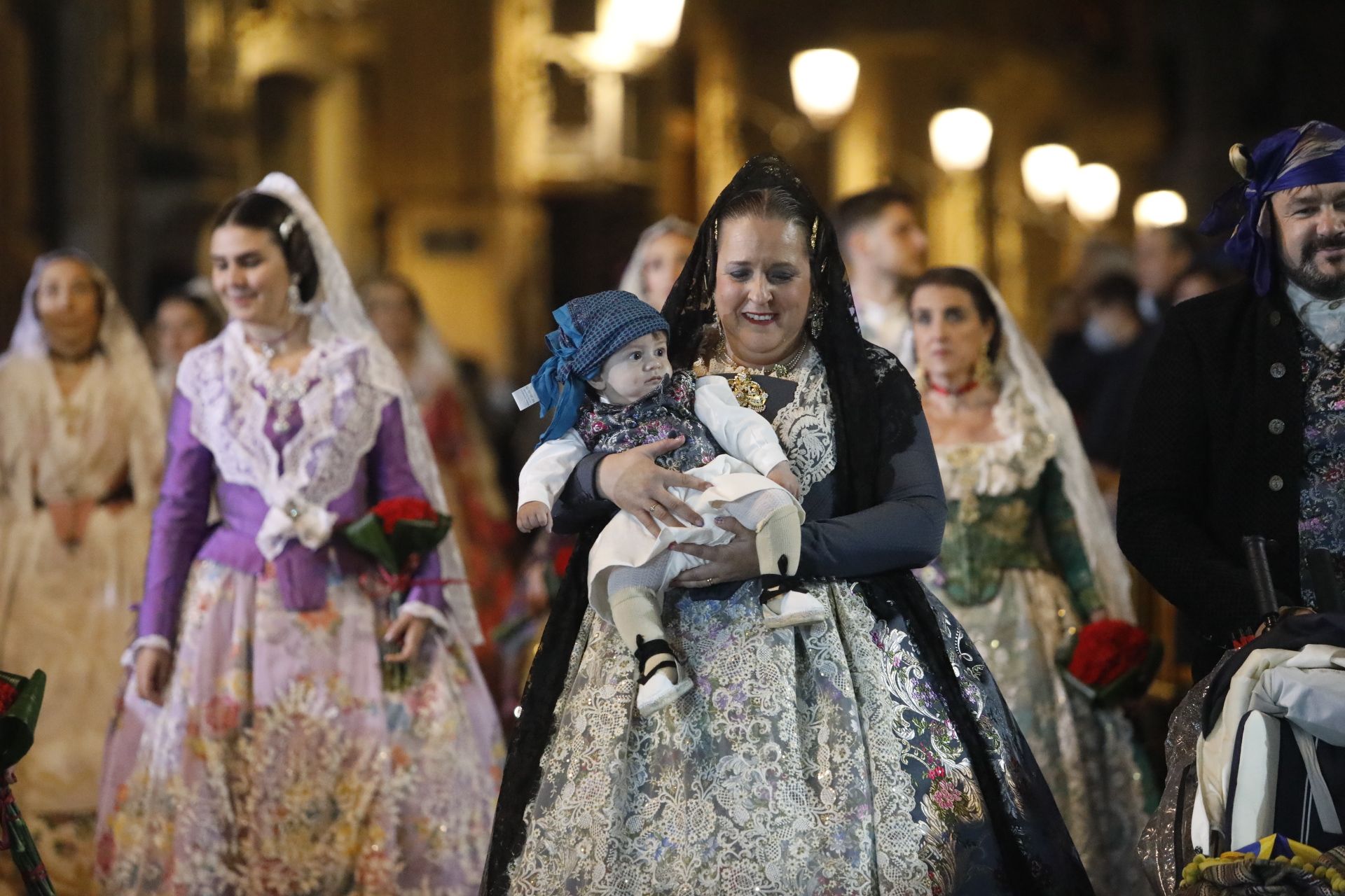 Búscate en el primer día de ofrenda por la calle Quart (entre las 20:00 a las 21:00 horas)