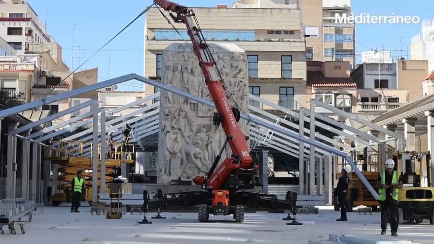 Así se monta el nuevo mercado provisional de Castelló en la plaza Santa Clara