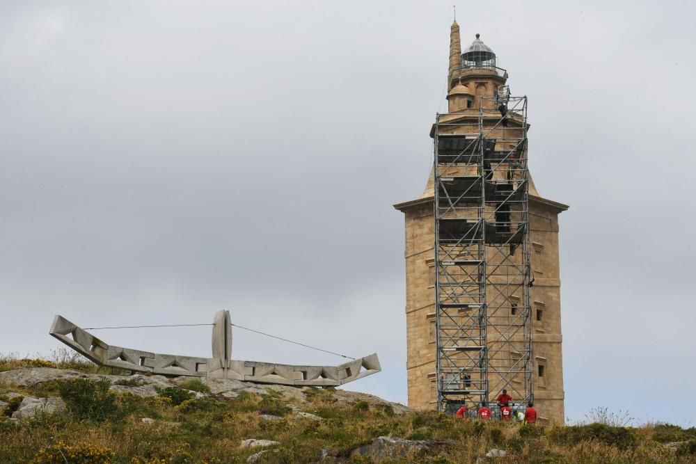 Se conmemoran los diez años de la declaración de la Torre de Hércules como Patrimonio Universal.