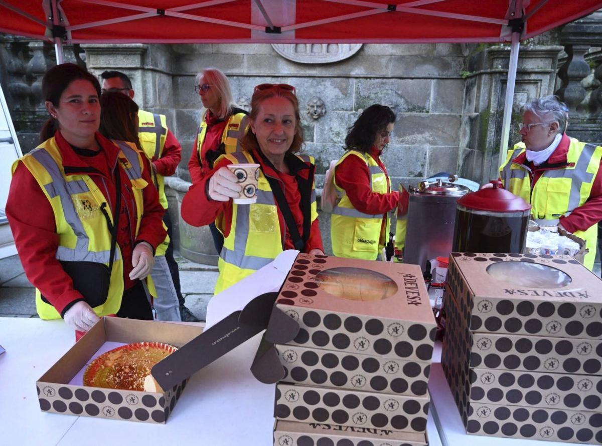 Se repartió
chocolate y rosca. 
|  R. Vázquez