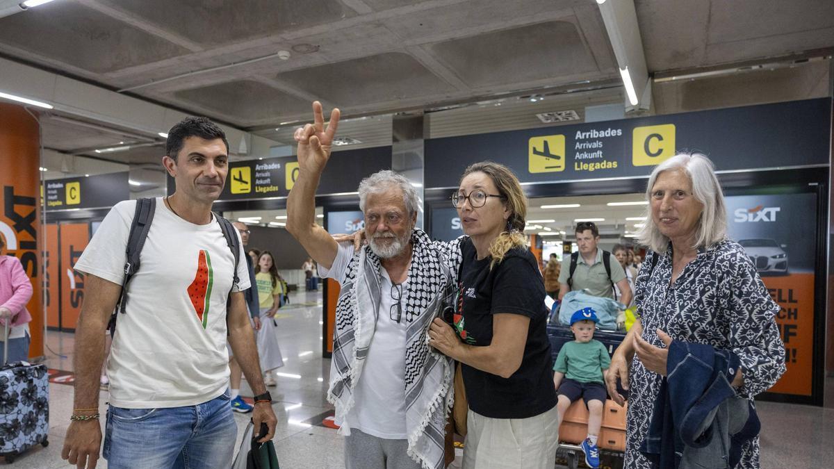 FLOTILLA GAZA MALLORCA | El mallorquín de la flotilla a Gaza denuncia agresiones y torturas al regresar a Palma: «Nos han pegado palizas»