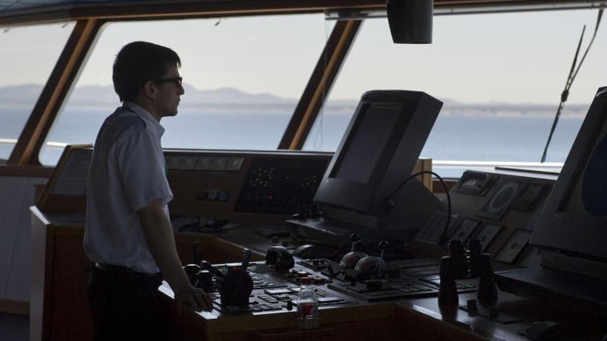 ¿Quieres trabajar en un barco? Baleària formará a 20 oficiales para sus ferries