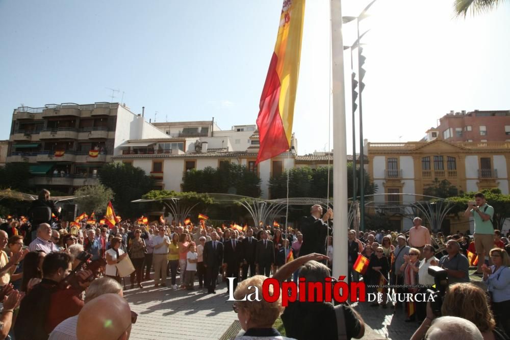 Izado de bandera en Lorca por la Hispanidad