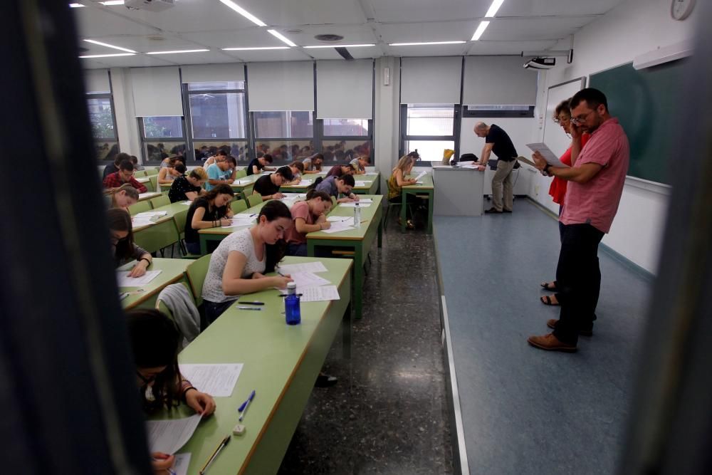 Los alumnos que esta mañana han empezado los exámenes de Selectividad.