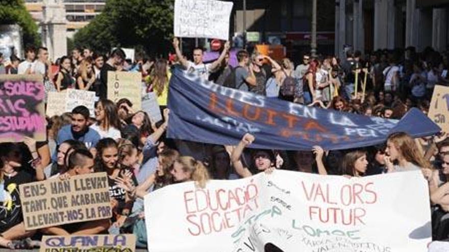 Profesores de Filosofía alertan de que el alumnado irá en desventaja a la reválida