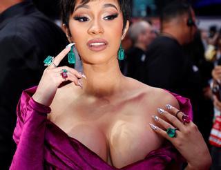 Camila Cabello y Cardi B triunfan en los premios MTV Video Music Awards