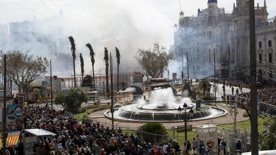 Oltra señala que el ministerio decidirá si hay que aumentar los controles en Fallas