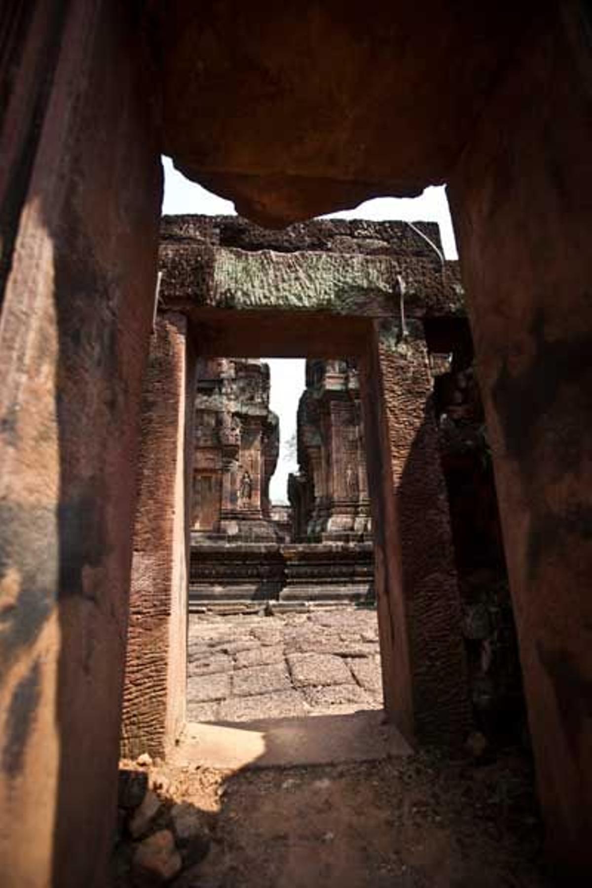Pórticos en en el complejo de Angkor Wat.