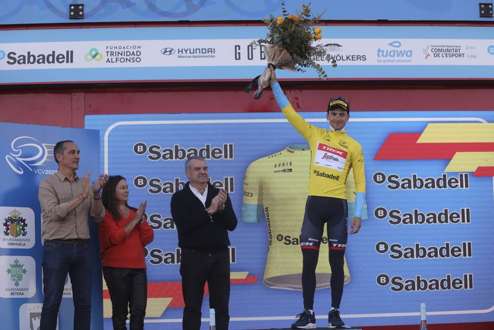 Llegada a Sagunt de la tercera etapa de la Volta Ciclista a la Comunitat Valenciana