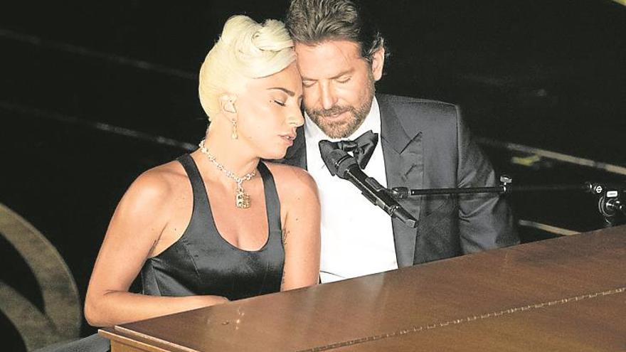 Bradley Cooper y Lady Gaga, ¿algo más que amistad?