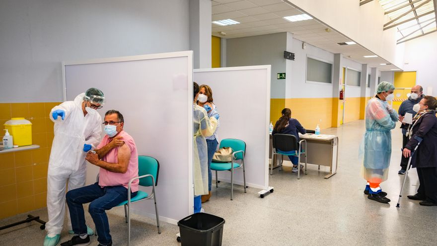 El SES abre en el campus universitario un segundo punto para vacunar en Badajoz