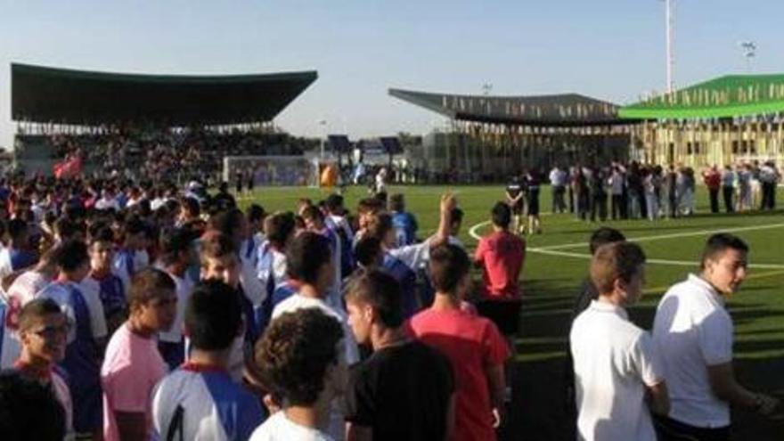 La Escuela Municipal de Fútbol es la que mayor demanda de plazas tiene en Torrevieja.