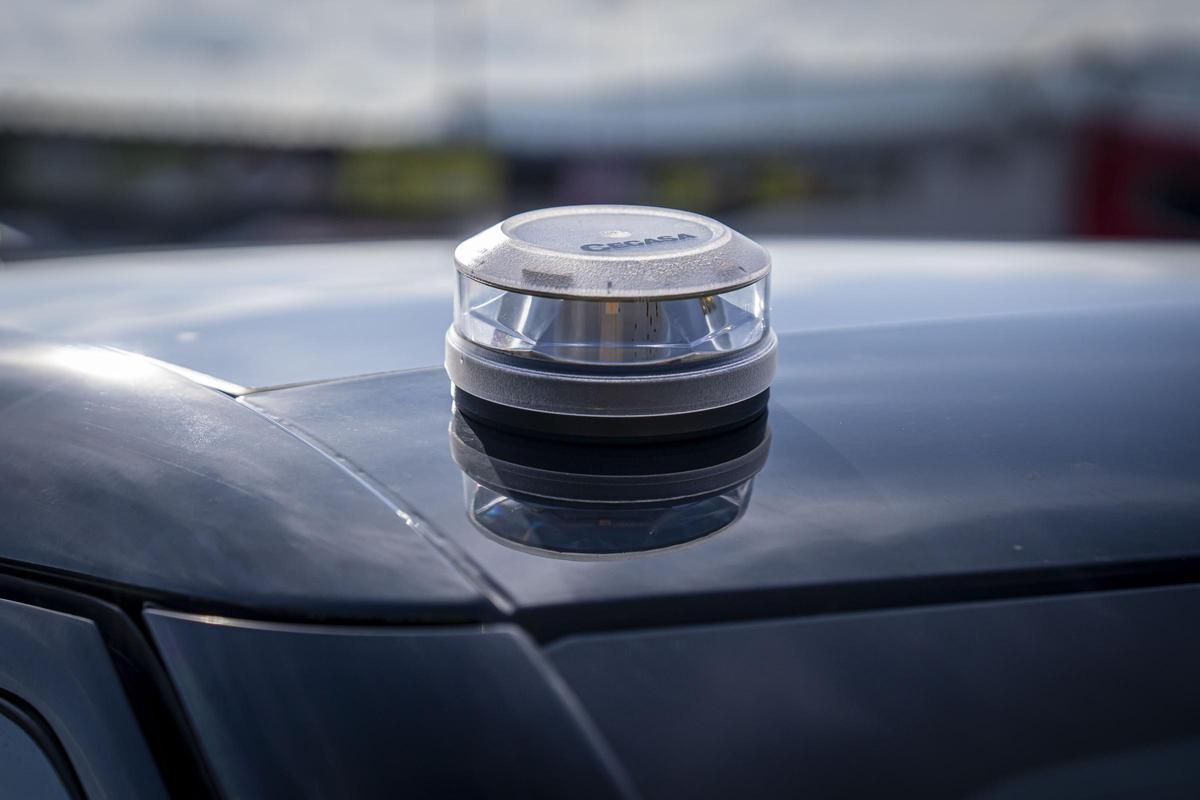 Primer día de aplicación de la nueva medida de llevar baliza V16 obligatoria en el coche