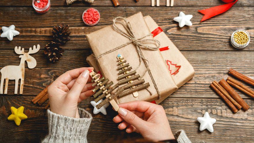 IDEAS REGALO AMIGO INVISIBLE  5 regalos muy originales para ser el mejor  amigo invisible estas Navidades
