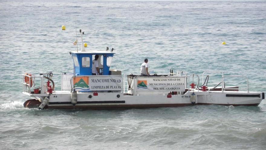 Habrá dos barcos en Nerja, tres en Vélez Málaga y otros tres en Rincón de la Victoria.