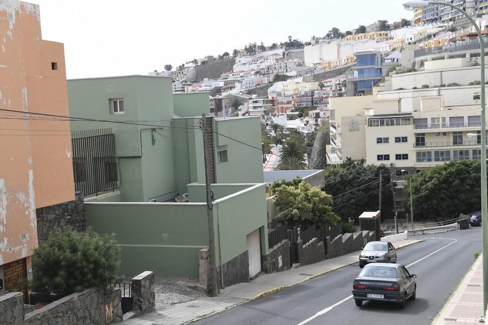 Casa en venta por el Colegio de Enfermería.