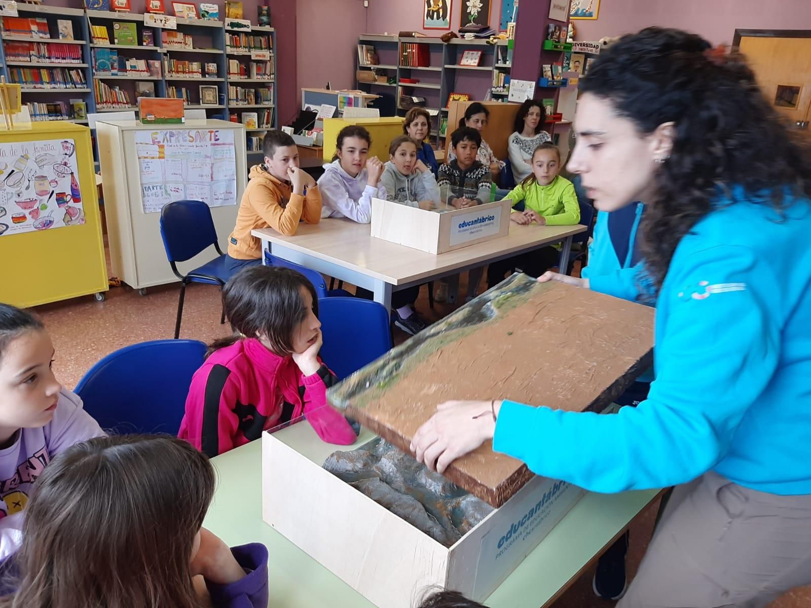 Los niños del colegio de Lieres, expertos en conservación de los ríos