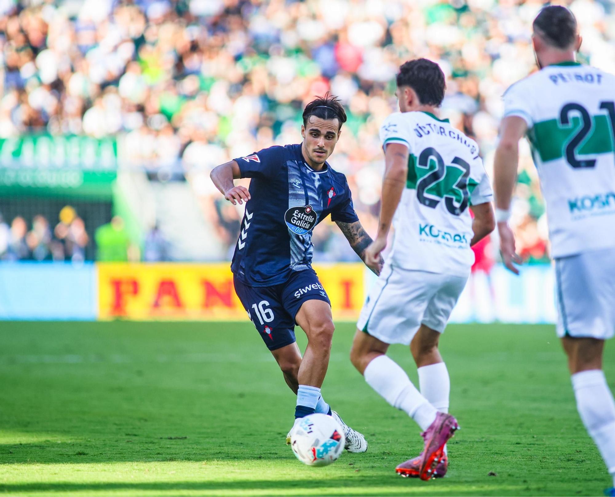 Las imágenes del Elche-Celta