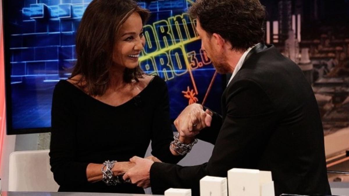 Isabel Preysler, con Pablo Motos, en 'El hormiguero'