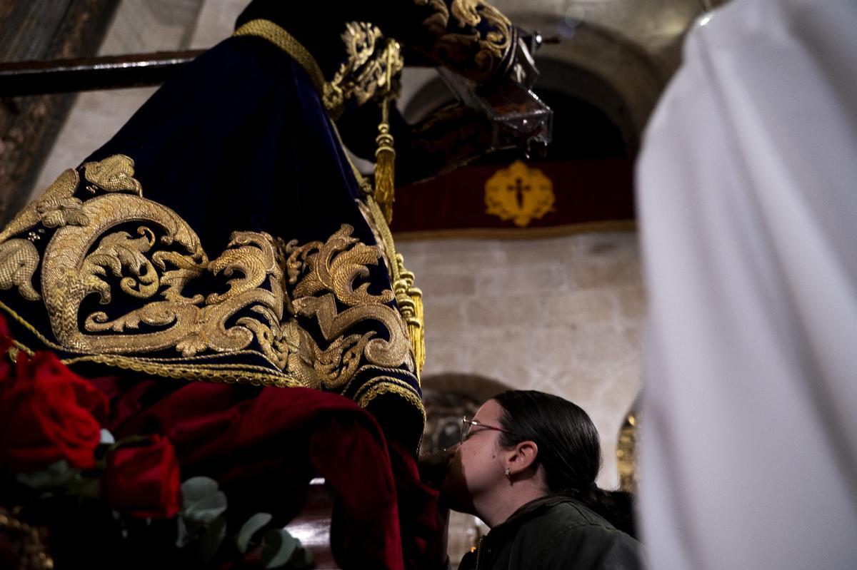 Besapié al Nazareno de Caceres
