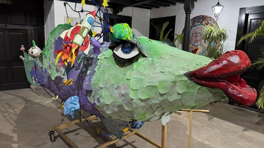Agaete dice adiós a su carnaval del universo con el tradicional Duelo y Entierro de la Sardina