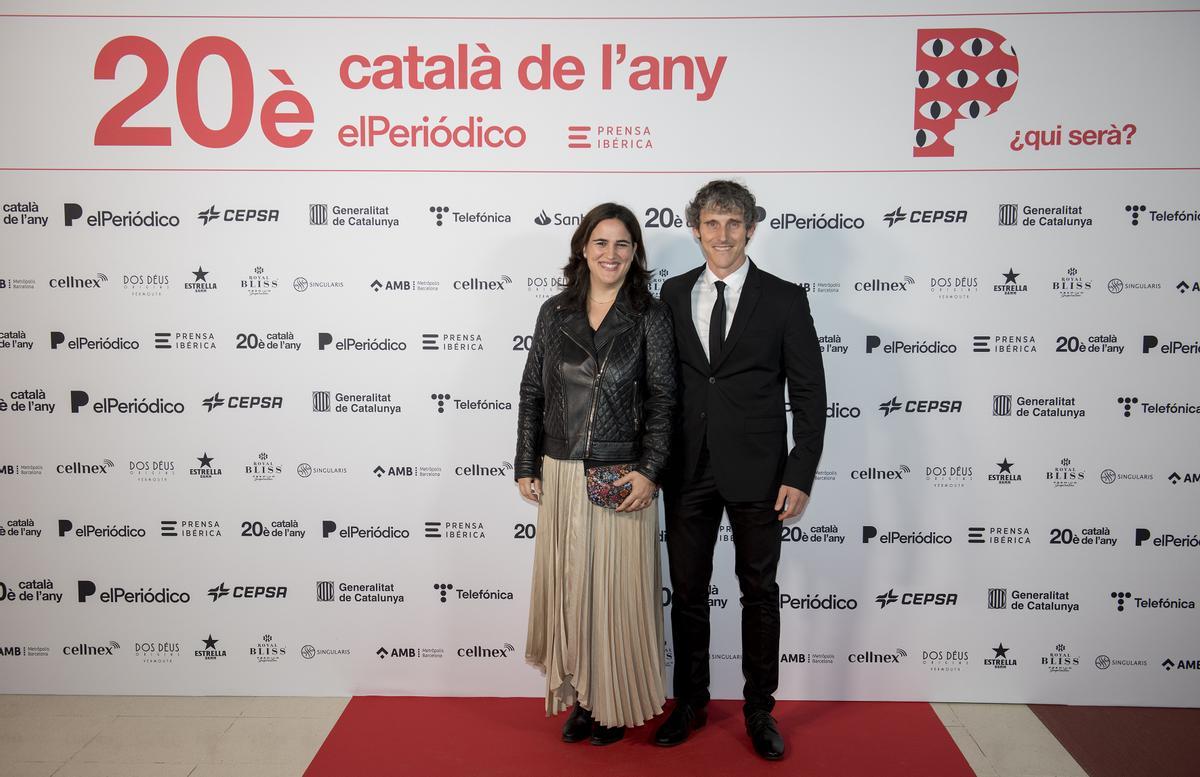 Català de l’Any 2022, en la imagen María Sánchez-Mercader y Jordi Port, de Noel