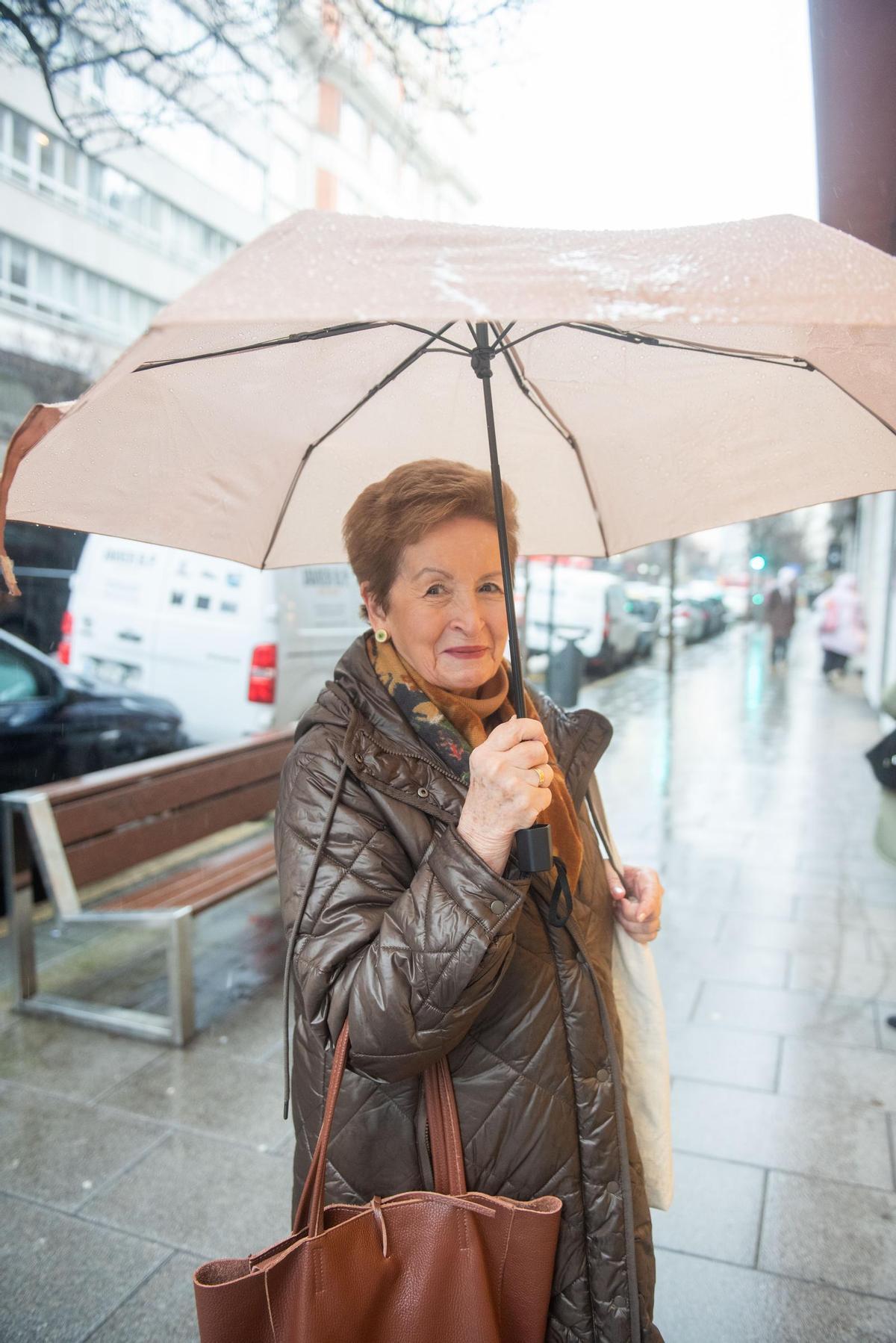 Mercedes, vecina de Juan Flórez