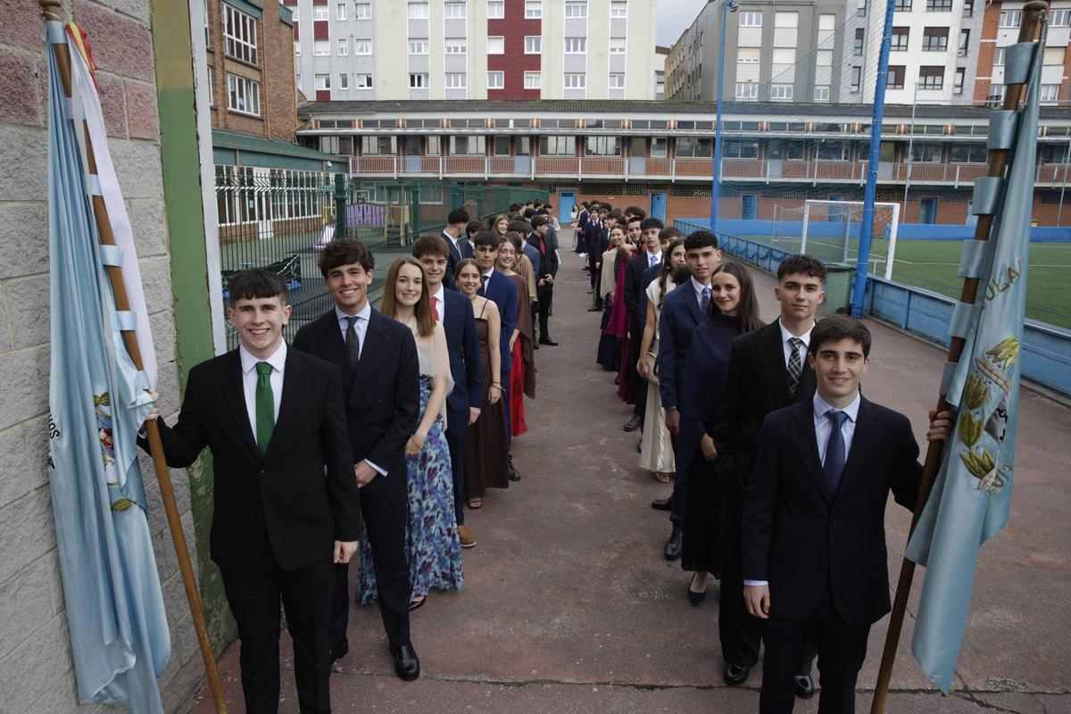Las graduaciones de la Inmaculada, La Asunción y el FEC Montedeva, en imágenes