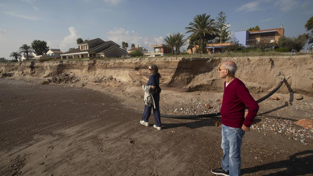 Deterioro que presentan las playas del norte de Sagunt.