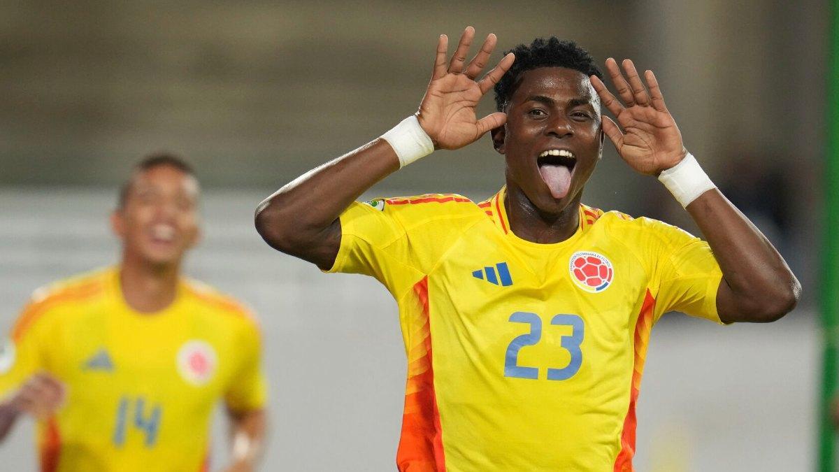 El colombiano Neyser Villarreal estuvo en la agenda del Barcelona