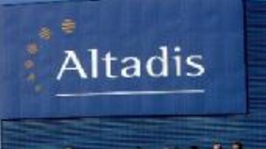 Los medieros reciben un cálido homenaje de Altadis en Alicante