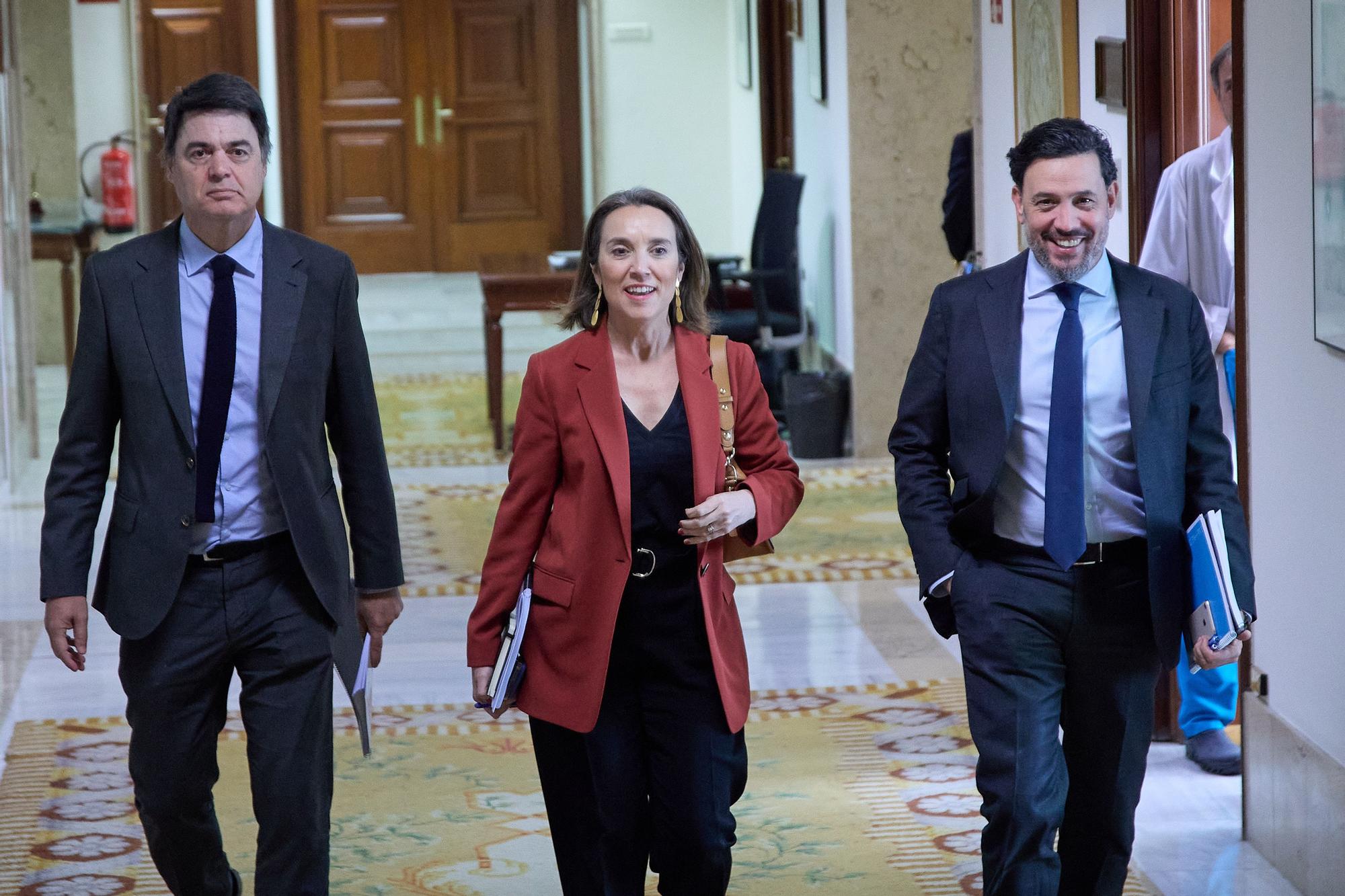 Gamarra, Rojas y Mariscal en el Congreso.