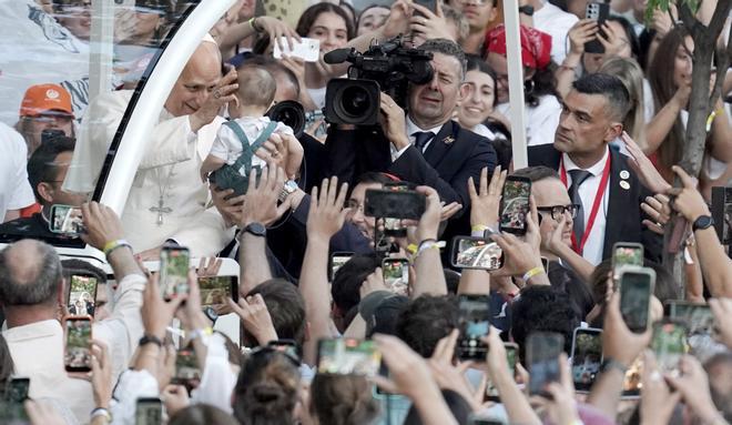 "Si este Papa diera el cambio tan necesario en la Iglesia, muchos abrazarían el cristianismo"