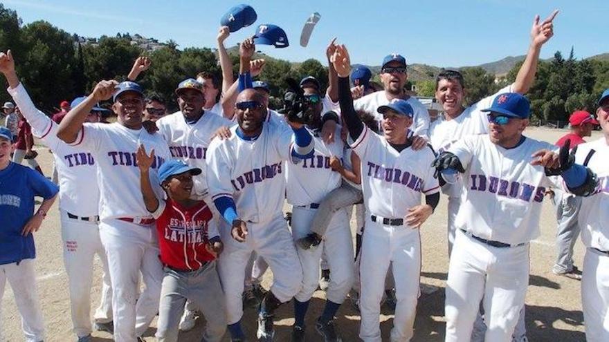 El equipo malagueño, el día que ganó por segundo año consecutivo el Campeonato de Andalucía.