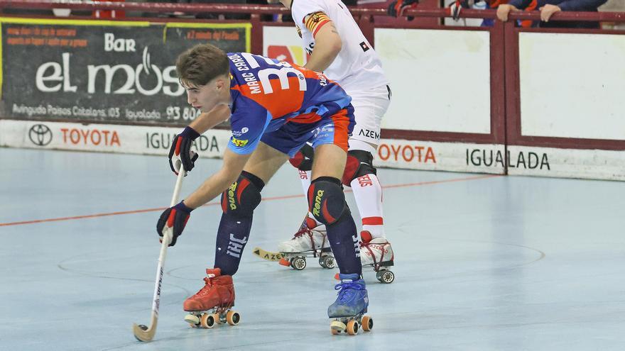 Marc Carol, autor de l'únic gol igualadí en desviar un tret de Roger Bars