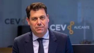 La patronal CEV Alicante cierra filas con Baño