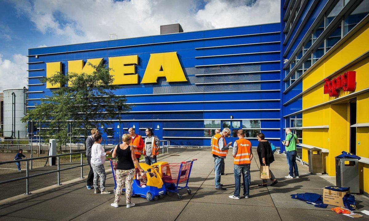 Exterior de una de las tiendas de Ikea.