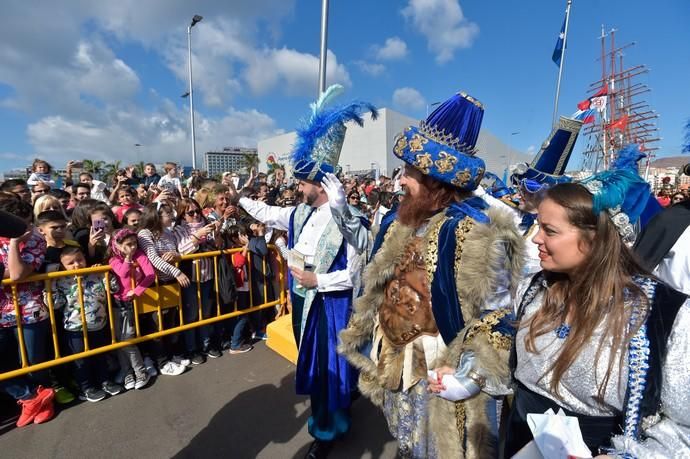 05-01-2020 LAS PALMAS DE GRAN CANARIA. Llegada de los Reyes Magos al Sanapú. Fotógrafo: ANDRES CRUZ  | 05/01/2020 | Fotógrafo: Andrés Cruz