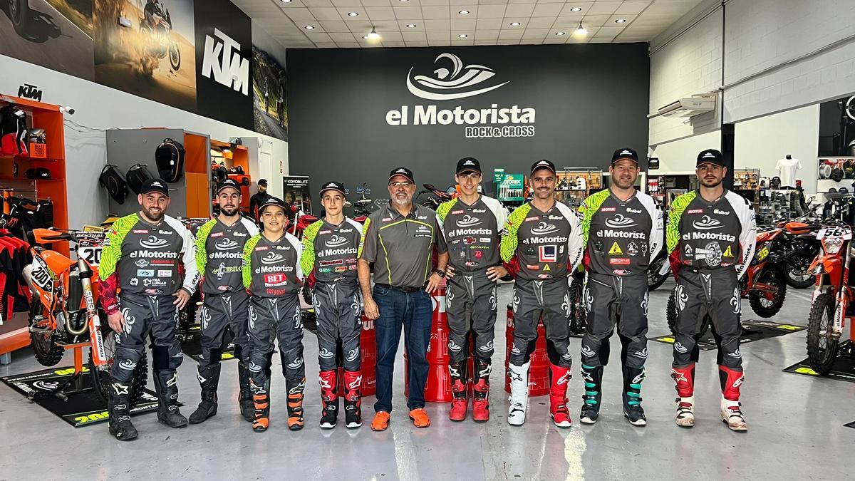 Presentación del equipo de pilotos en El Motorista.
