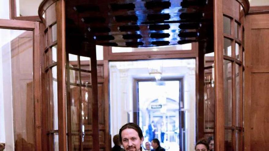 Iglesias, entrando ayer, en el Congreso de los Diputados. // Efe