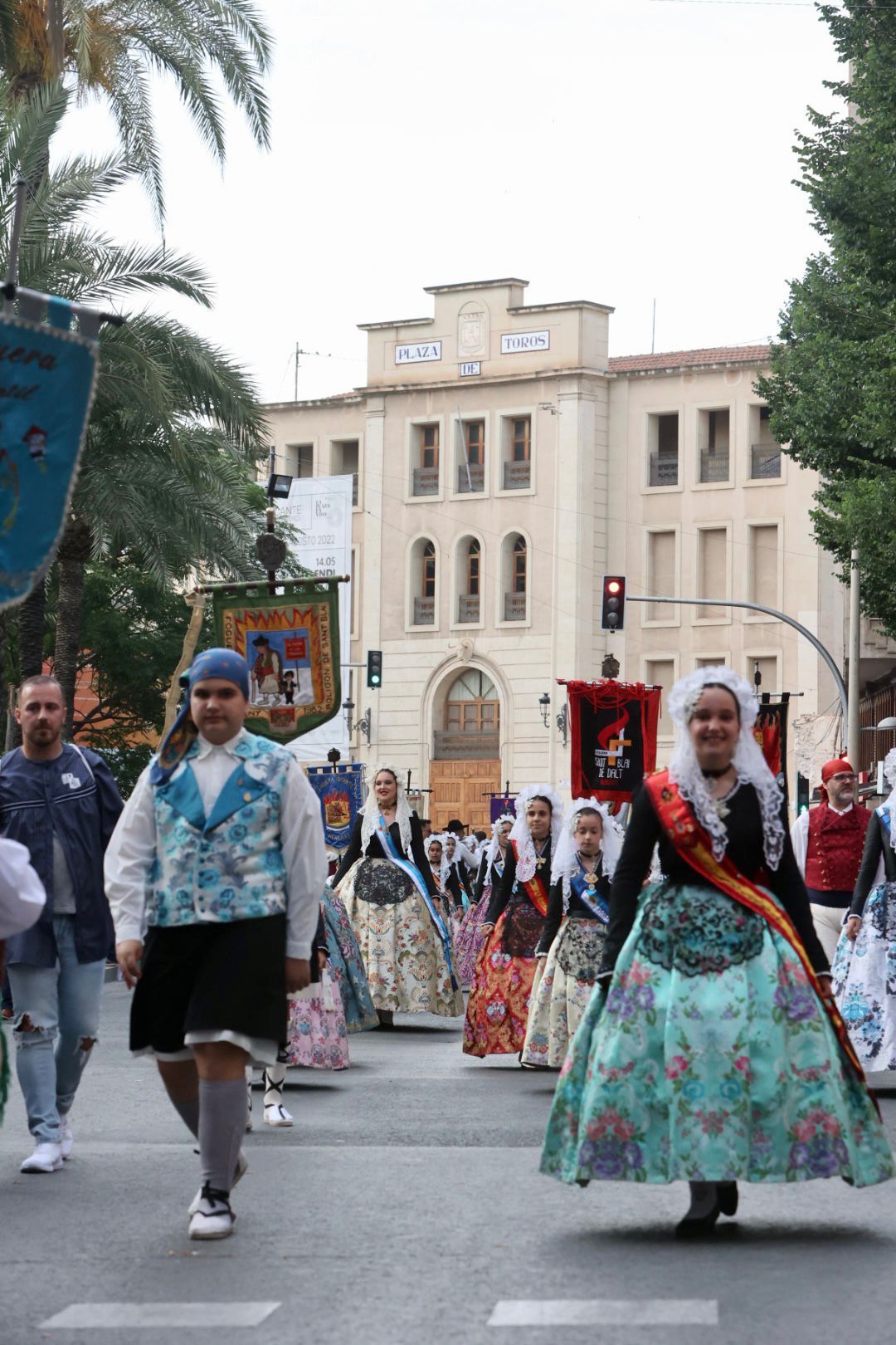 Desfile del pregón de las Hogueras 2022