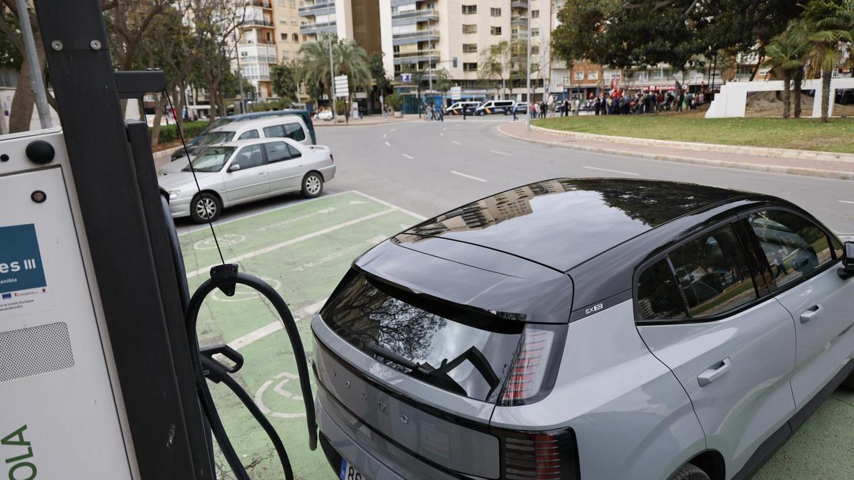 Puntos de recarga para vehículos eléctricos en Cartagena.
