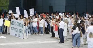 Tras los profesores... turno de los médicos: amenazan con la huelga por los salarios y traslados en Asturias