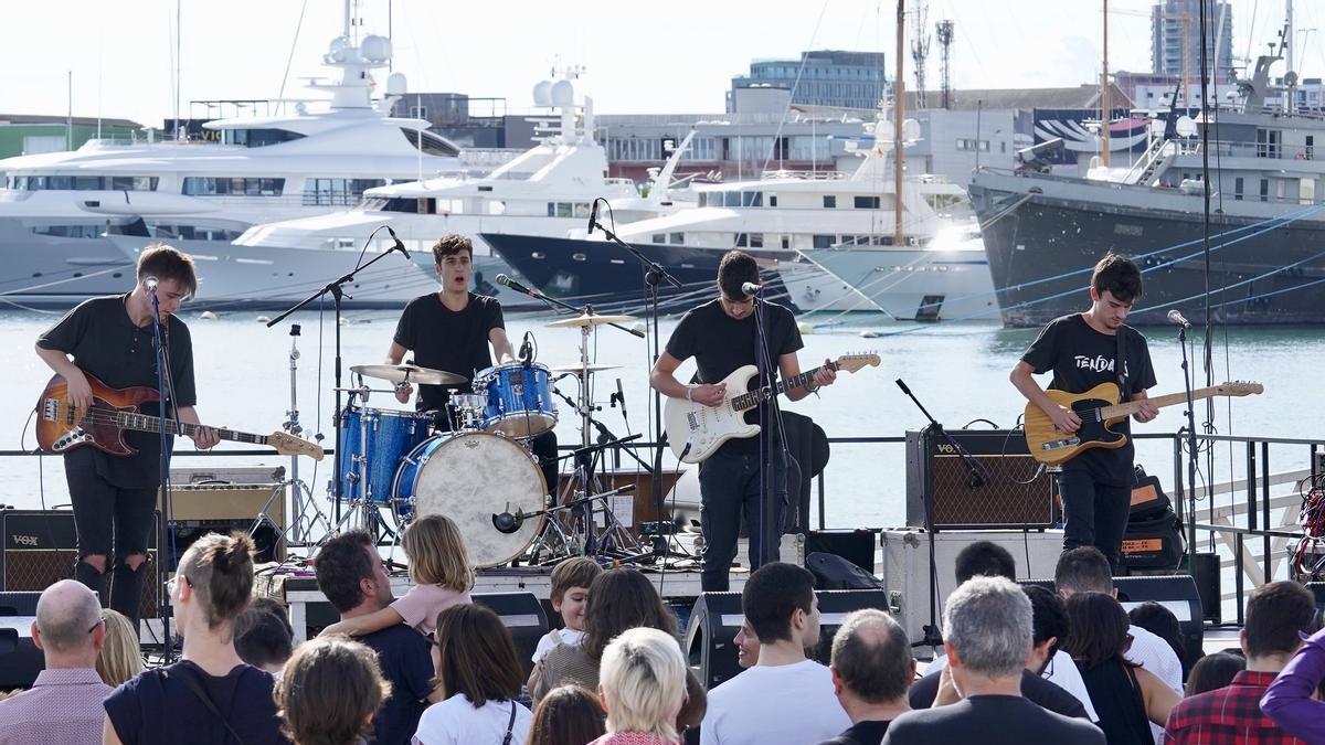 Una actuación en directo en la Marina Port Valencia.